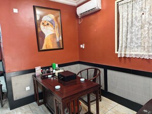 Interior detail - JUN YUE Ikeja Lagos hotel (Lagos)