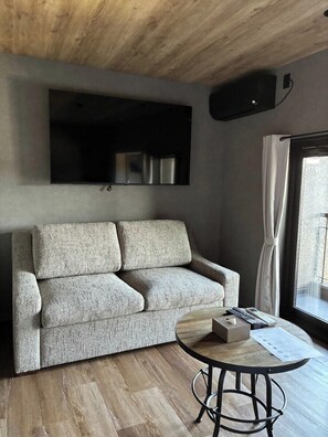 Premium Room, Lanai, Ocean View | Free WiFi, bed sheets - Retreat Hotel ENTO ISESHIMA (Minamiise)