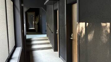 Lorong