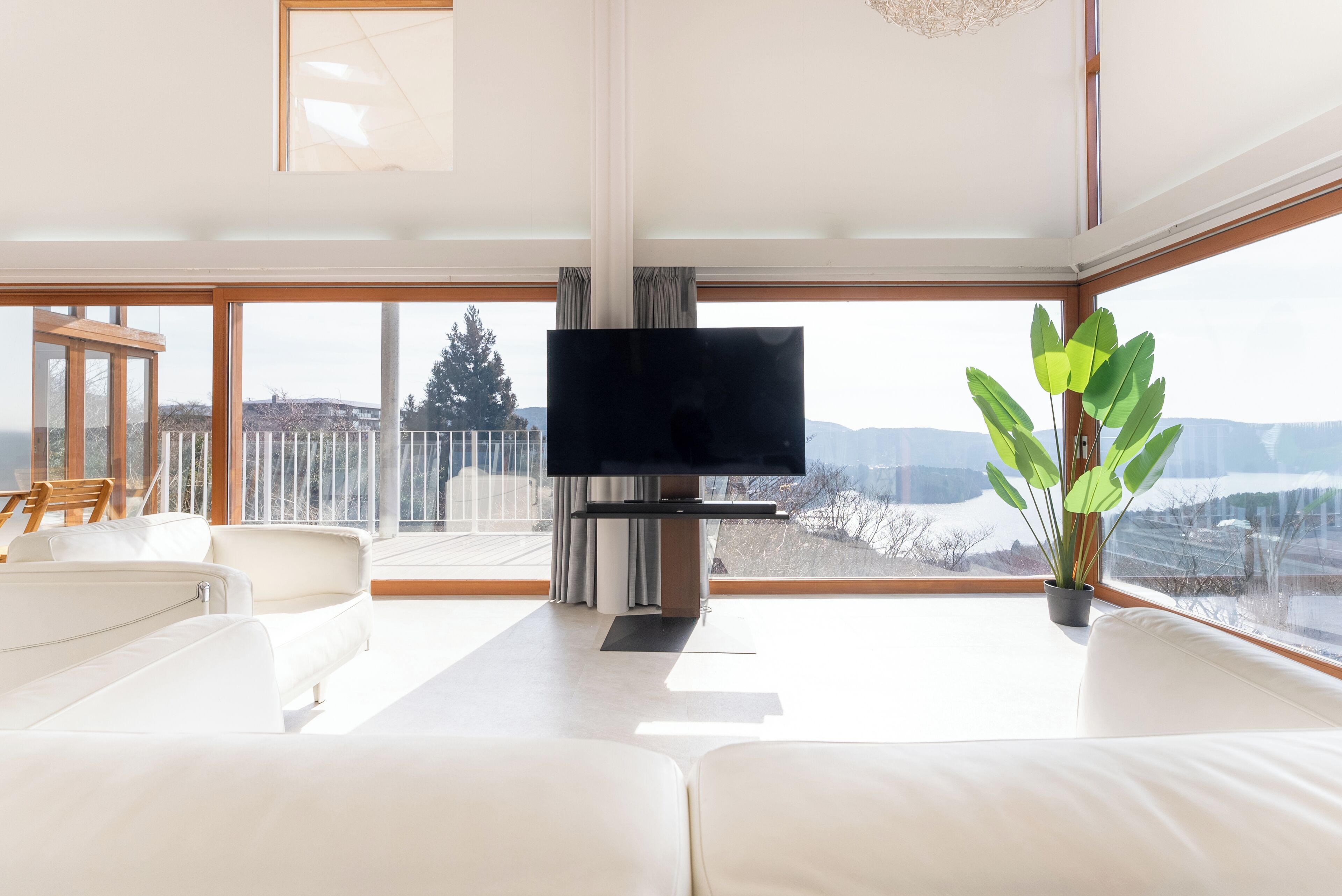 Panoramic Villa, Balcony, Lake View