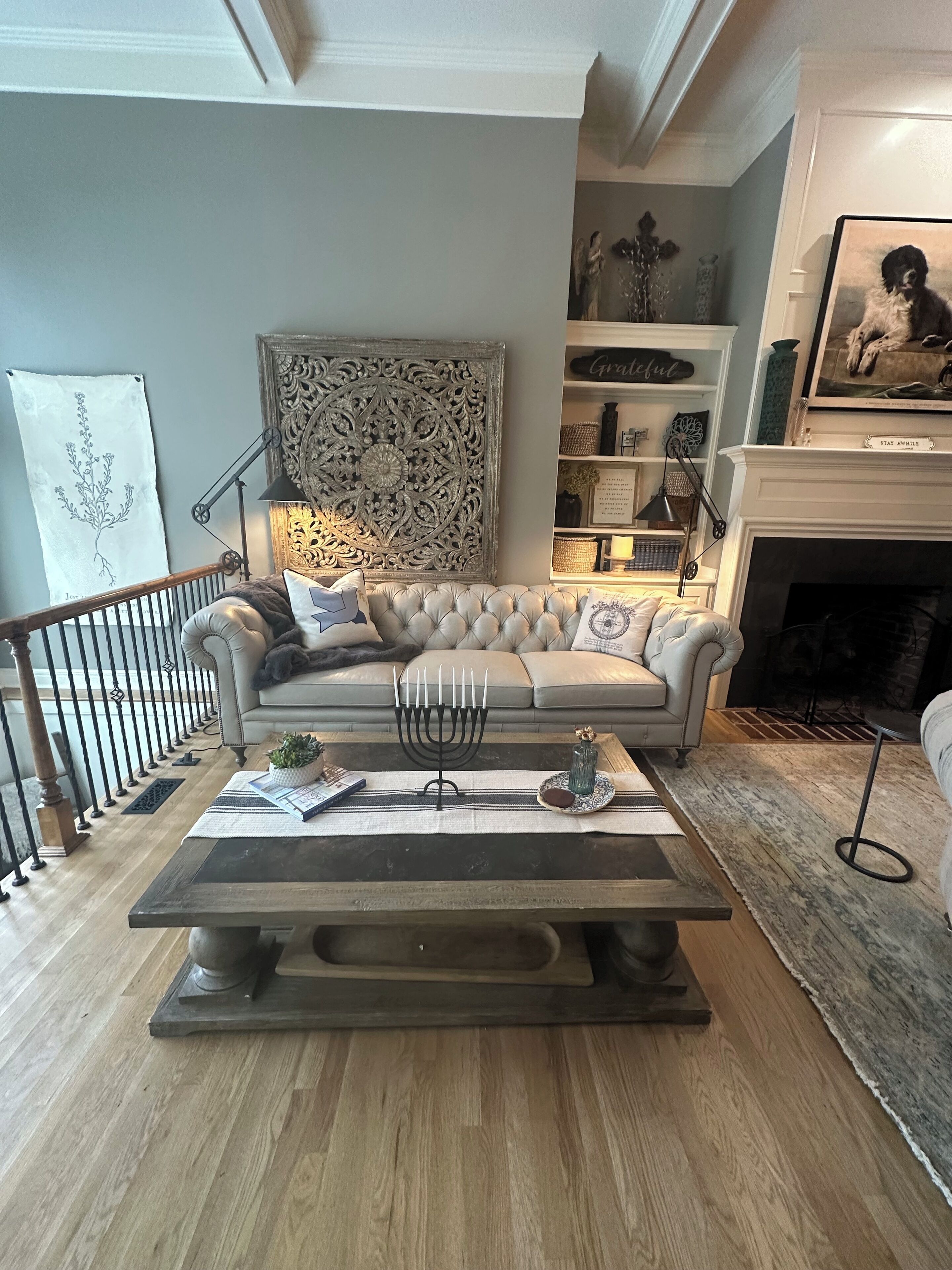 Smart TV, fireplace, books, printers