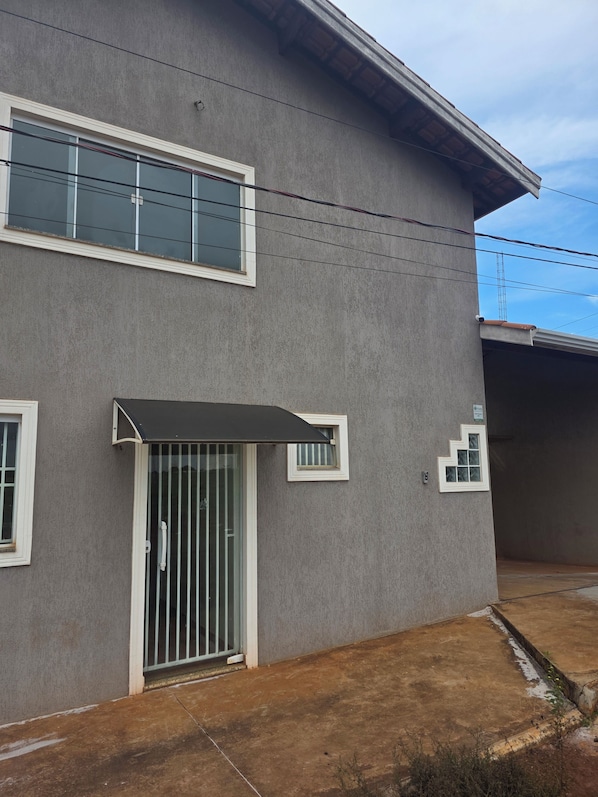 Front of property - Hotel Alvorada (Engenheiro Coelho)