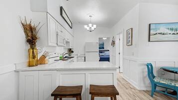 Comfort Apartment, 1 Bedroom, Patio | Private kitchen | Coffee/tea maker, toaster, freezer