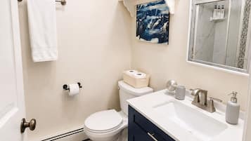 Shower, towels, soap, shampoo