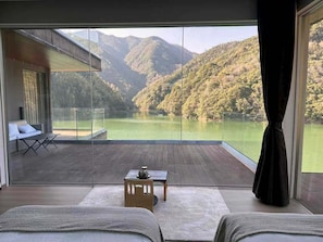 標準雙床房 | 遮光窗簾/窗簾、免費 Wi-Fi、床單