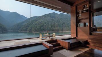 Área de estar no saguão