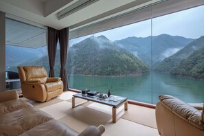 Blackout curtains, free cots/infant beds, rollaway beds, free WiFi - LOST LODGE Shendu Wubei Lin'an (Hangzhou)