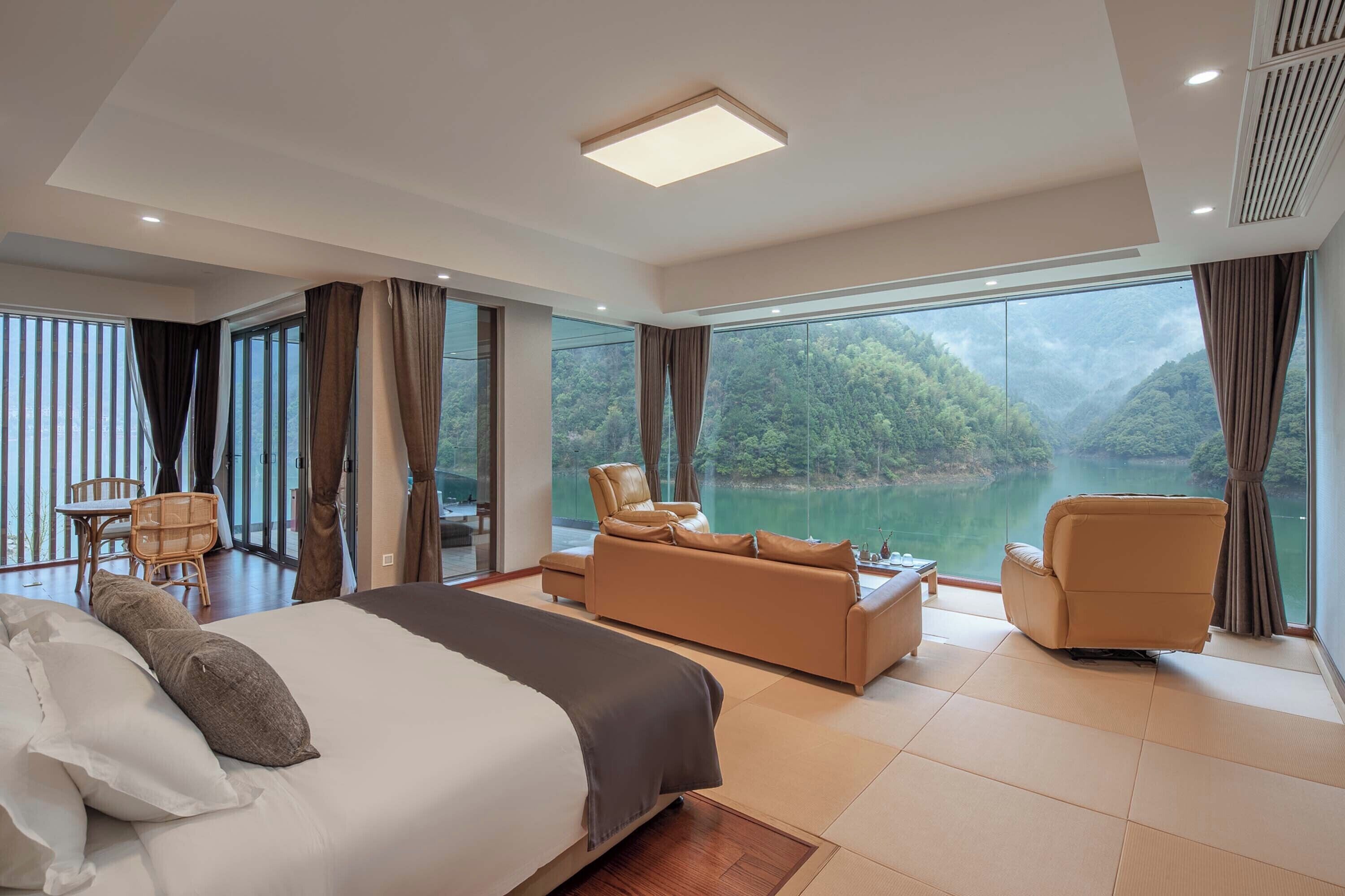 Suite familiare | Tende oscuranti, Wi-Fi gratuito, lenzuola