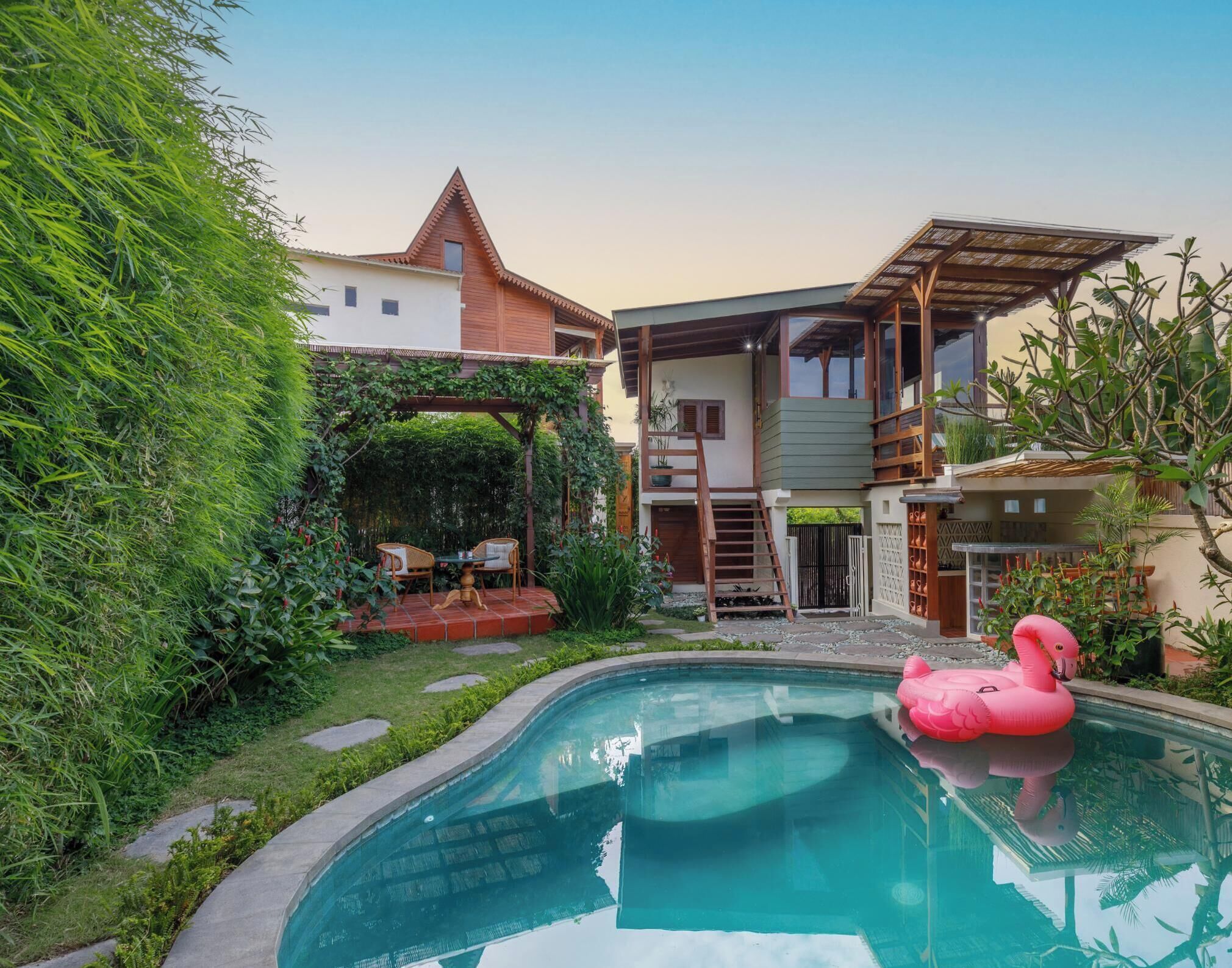 Villa Confort, vue piscine | Vue de la chambre
