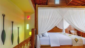 Standard Villa, 1 Bedroom | In-room safe, free WiFi, bed sheets