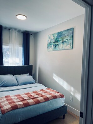 Pengeskab på værelset, strygejern/strygebræt, gratis Wi-Fi, sengetøj