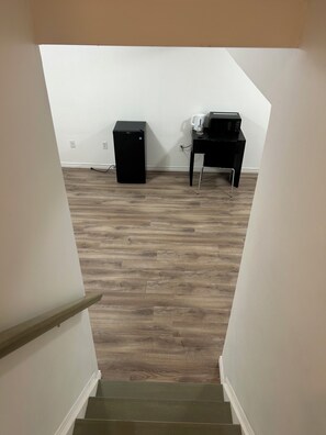 Interior - 1 Bedroom 1Bath (Guelph)