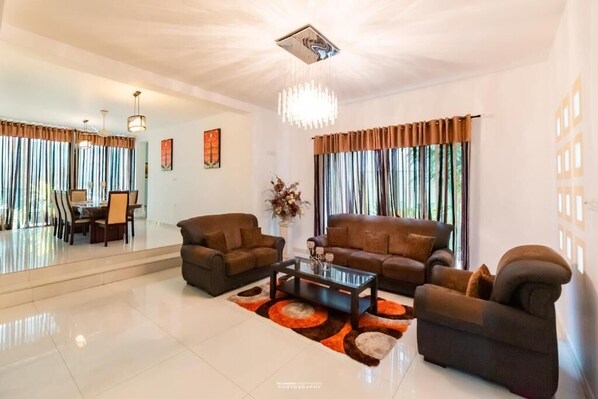 Living area - Ravo Residence (Galle)