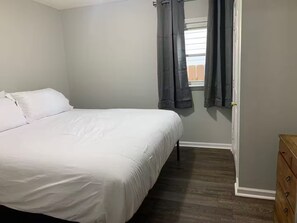 WiFi, bed sheets