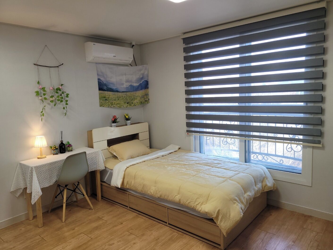 Deluxe Single Room, Kitchen, City View (non-Korean nationals only) | Free WiFi