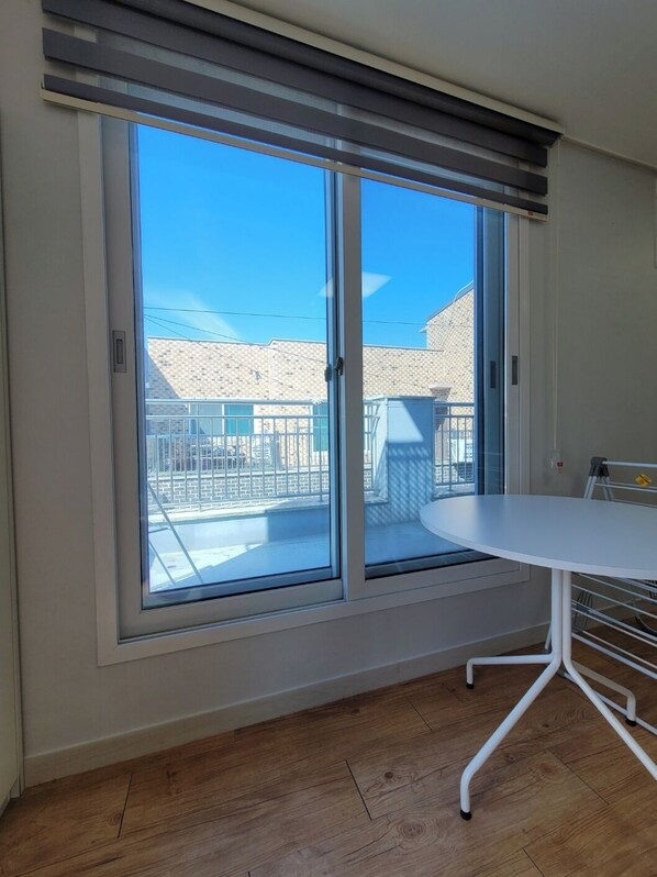 Chambre Double, balcon, vue ville (non-Korean nationals only) | Terrasse/Patio