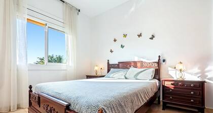Beach house with barbecue 34km Port Aventura