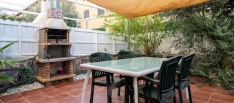 Beach house with barbecue 34km Port Aventura