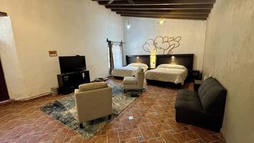 Iron/ironing board, WiFi, bed sheets