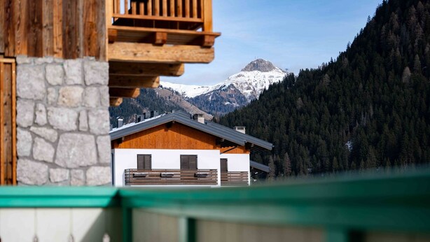 Property grounds - Duplex in the village of Pera di Fassa (San Giovanni di Fassa)