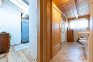 Bathroom - Duplex in the village of Pera di Fassa (San Giovanni di Fassa)