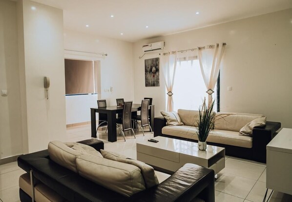 Family Apartment, Balcony | Living area