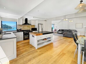 Interior - Lakefront Location | Walk to Town | Family Stay (Queenstown)
