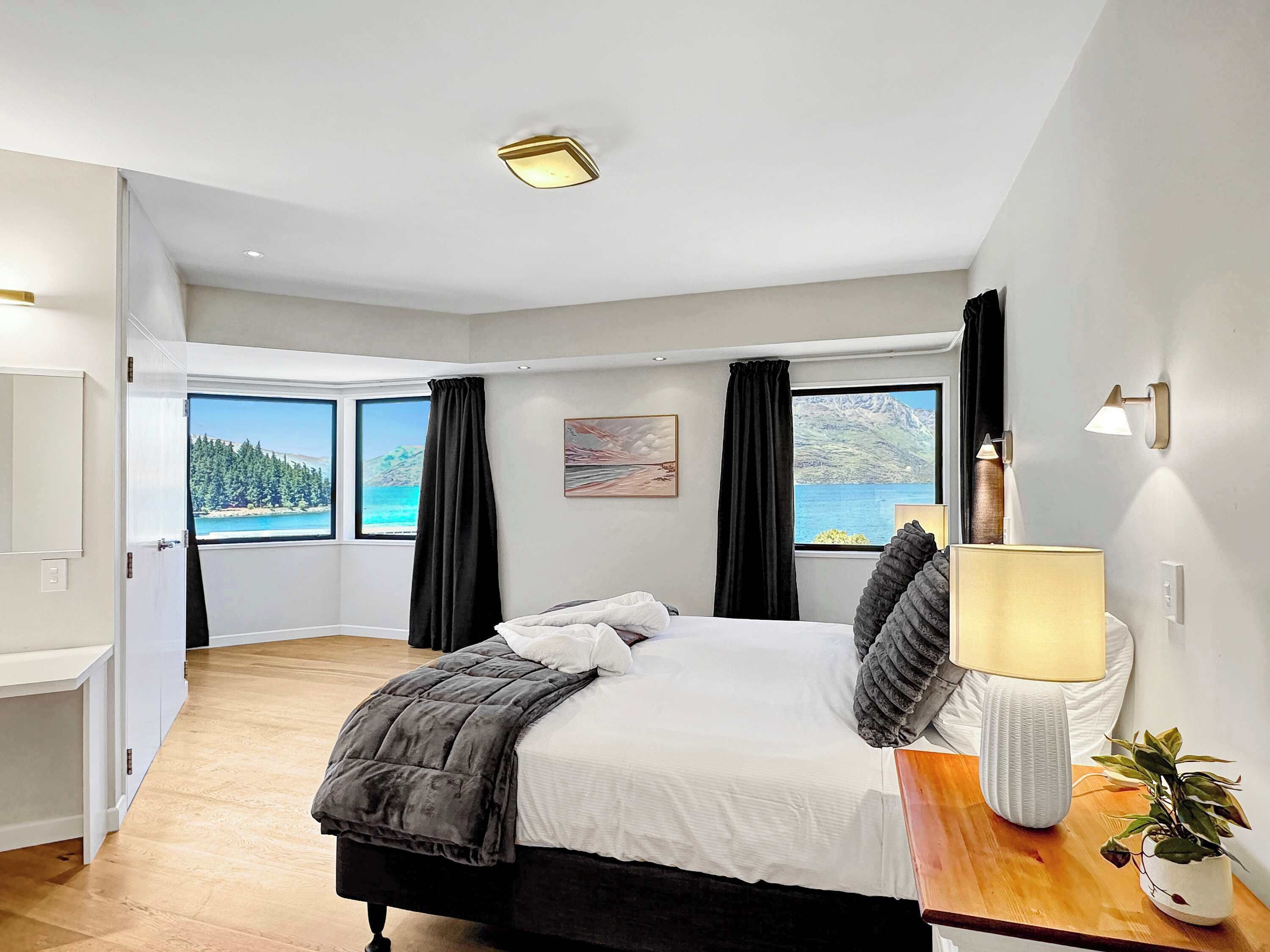 3 bedrooms, iron/ironing board, travel crib, WiFi