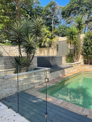 Outdoor pool - Centrally located home close to Avalon beach with a private 12m saltwater pool (Avalon Beach)