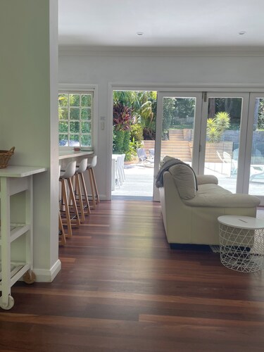 Centrally located home close to Avalon beach with a private 12m saltwater pool