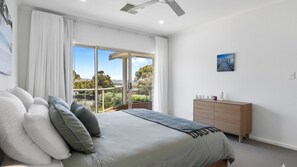 Fer et planche à repasser, Wi-Fi, draps fournis