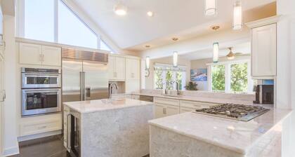 Private Access to Beach Boardwalk 4; FREE Amenity Card Privileges; Back Deck w/ Private Hot Tub!