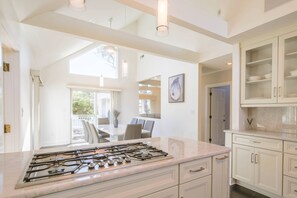 Fridge, microwave, dishwasher, coffee/tea maker