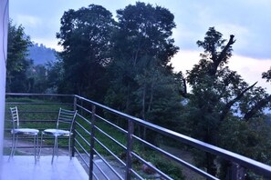 Balcony - Aastha Homestay (Shoghi)