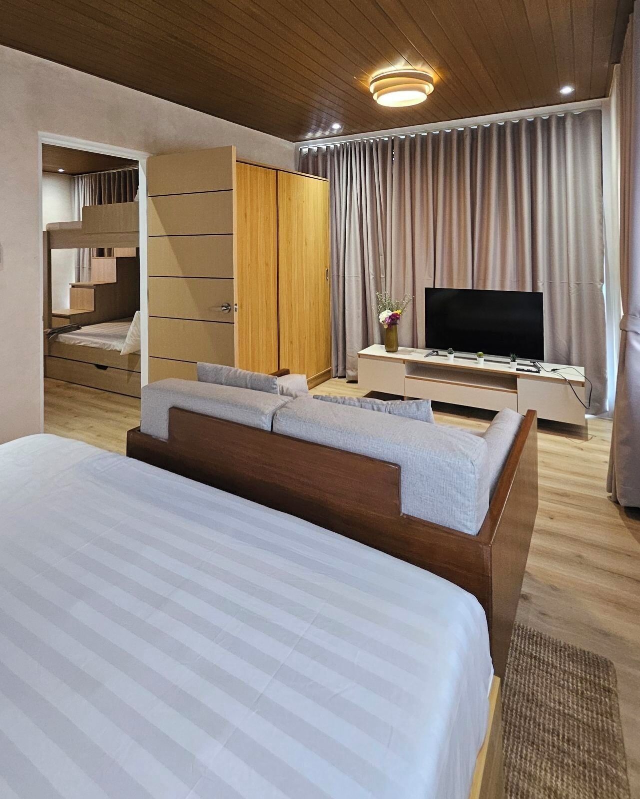 Family Room, Pool View | Living area