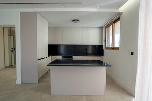 Private kitchen - Elegant Glyfada Residence • 2BR Master • High-End Finishes • Prime Location (Glifada)