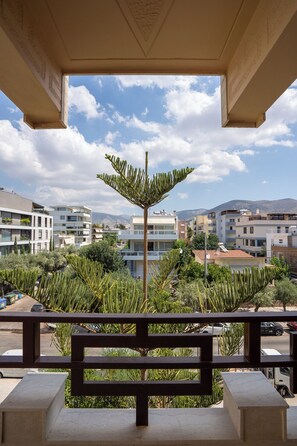 Property grounds - Elegant Glyfada Residence • 2BR Master • High-End Finishes • Prime Location (Glifada)