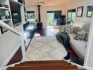 Televisor i llar de foc