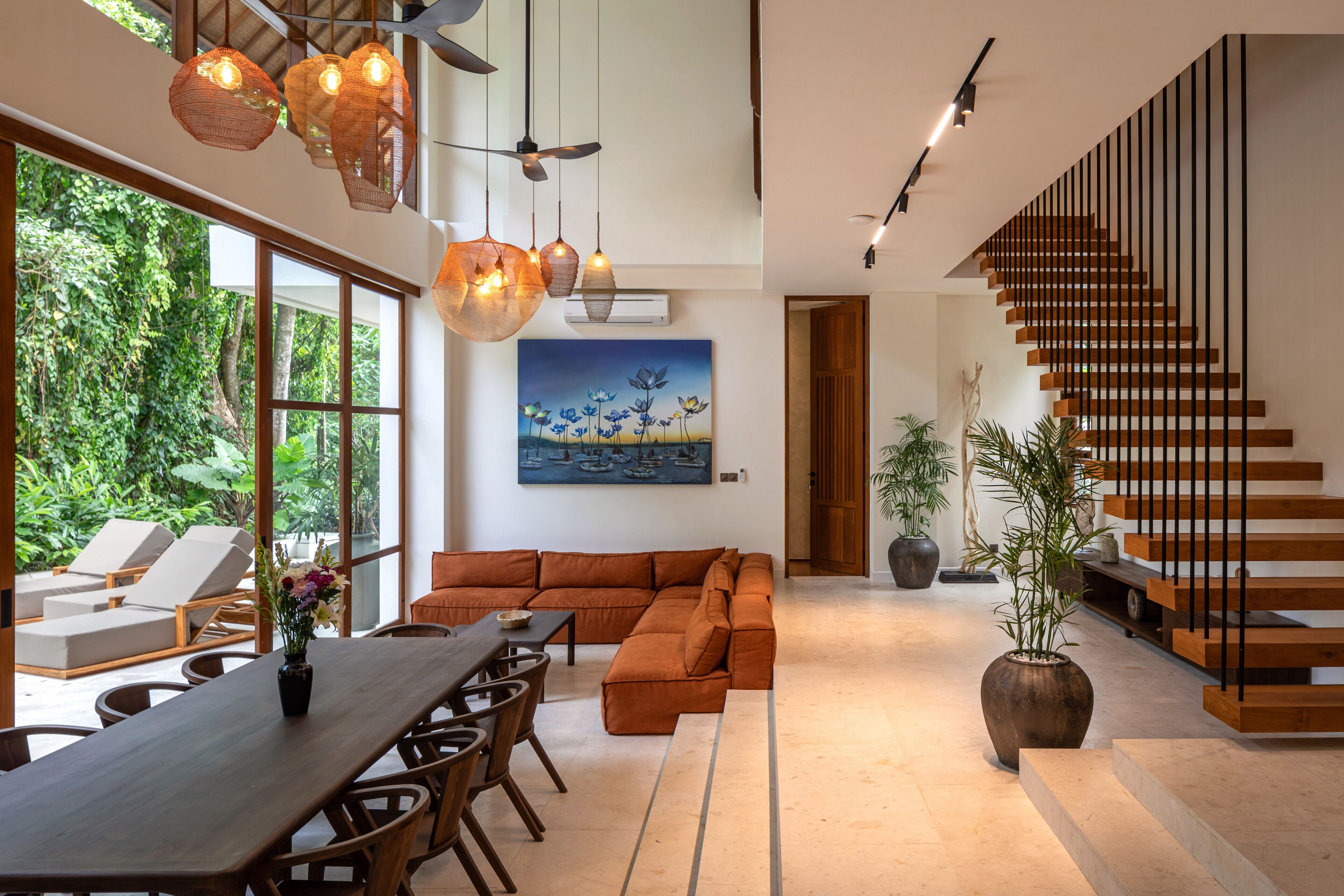 Deluxe Villa, 5 Bedrooms, Private Pool, Pool View | Living area | 32-inch Smart TV with digital channels