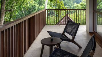 Vila Deluks, 5 kamar tidur, kolam renang pribadi, pemandangan kolam renang | Balkon