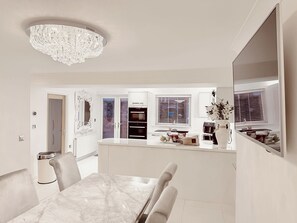 Dining - Royal Border Retreat (Berwick Upon Tweed)