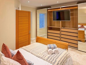 2 bedrooms, free WiFi