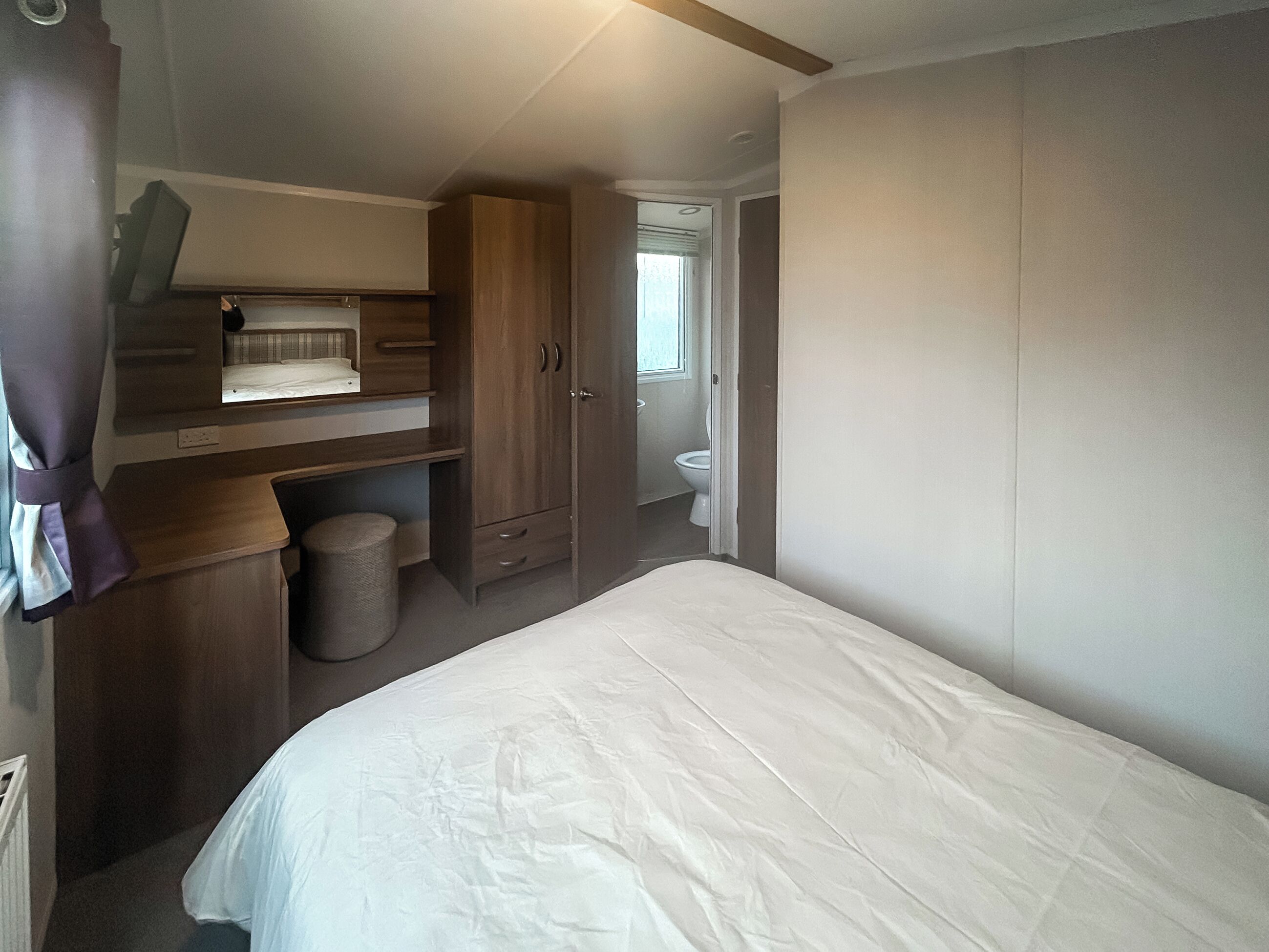3 bedrooms