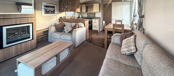 Simon's Coastal Holiday Home