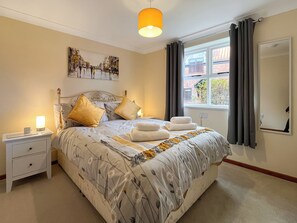 Free WiFi - 2 bedroom accommodation in Whitby (Whitby)