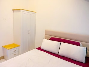 Room - Apartemen Tokyo Riverside by Linkara (Teluknaga)