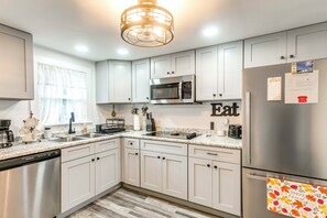 Fridge, microwave, dishwasher, coffee/tea maker