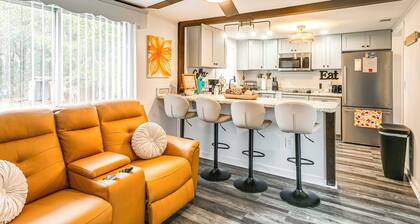 3 Mi to Historic Dtwn Waycross: Pet-Friendly Home