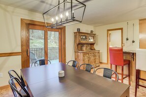 Dining - 2 Mtn-View Decks! East Vail Unit By Trails & Bus (Vail)