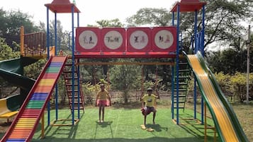 Aire de jeux - extérieure